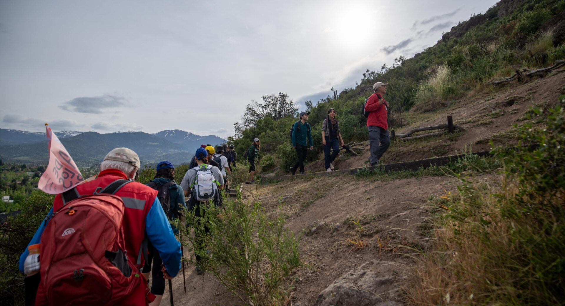 Trekking del Bosque Esclerófico del Parque Sebastián Piñera Echenique (Ex Cerro del Medio)