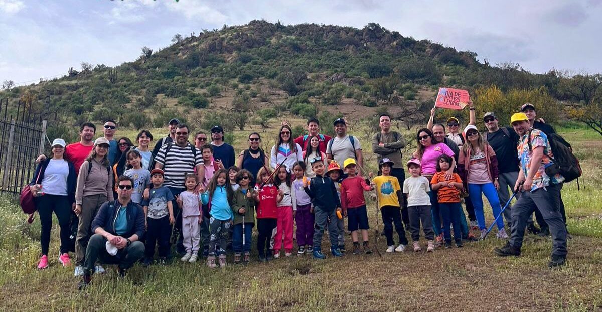 Pequeñas/os Exploradoras/es en Marcha: Trekking y Educación Ambiental en Familia