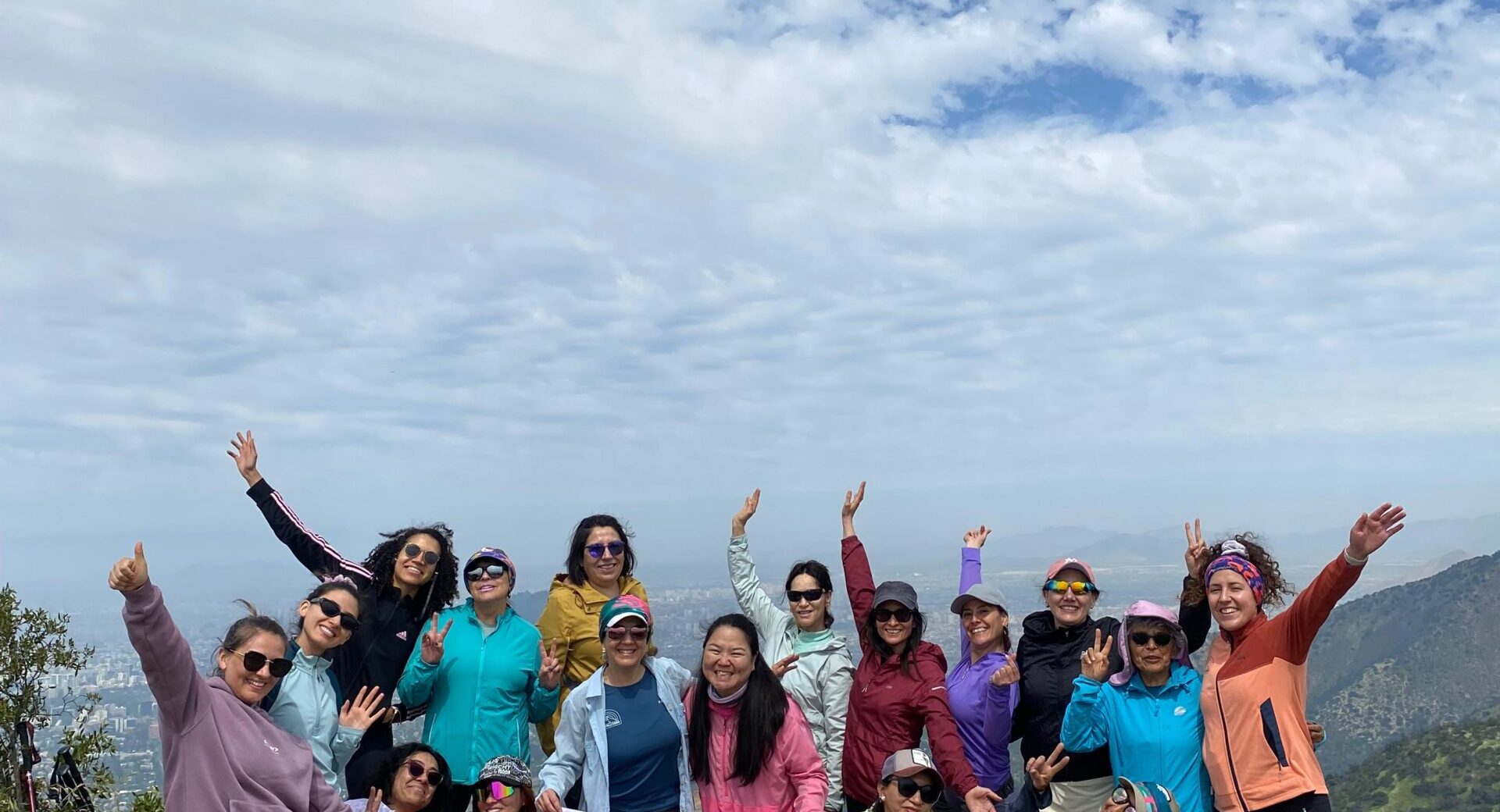 Mujeres Abriendo Caminos: Mujeres en la Montaña